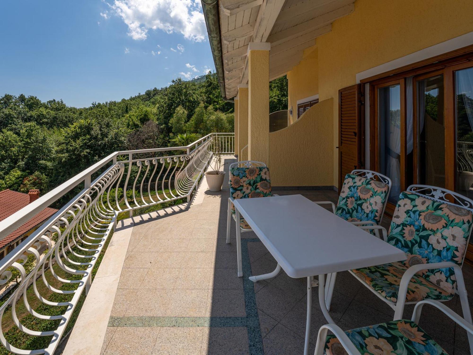 Villa Mona Lisa Lovran - Croatia Eksteriør billede