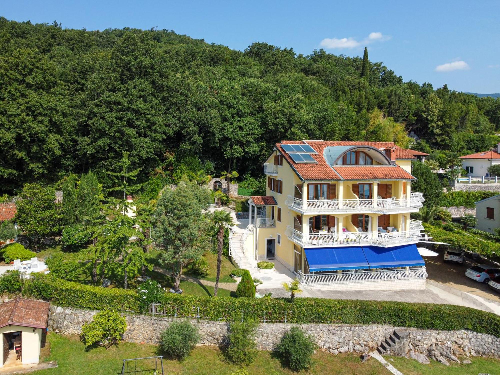 Villa Mona Lisa Lovran - Croatia Eksteriør billede