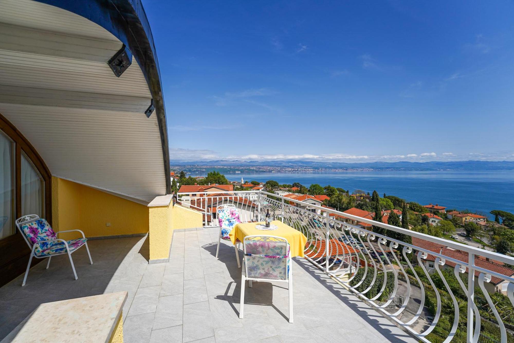 Villa Mona Lisa Lovran - Croatia Eksteriør billede